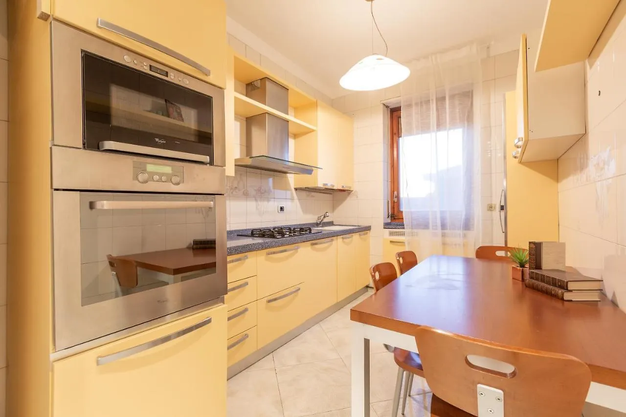 Apartment Casa Da Suite Eccelsa Milan Italy