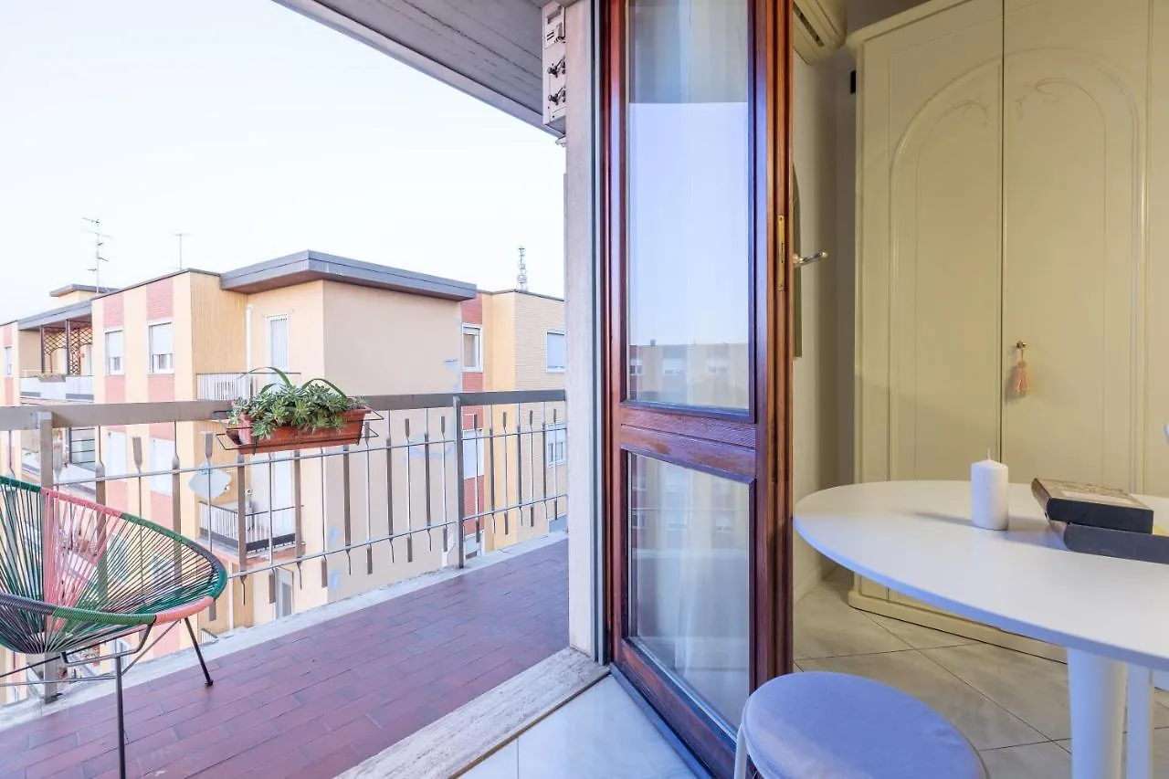 Casa Da Suite Eccelsa Milan 0*,  Italy